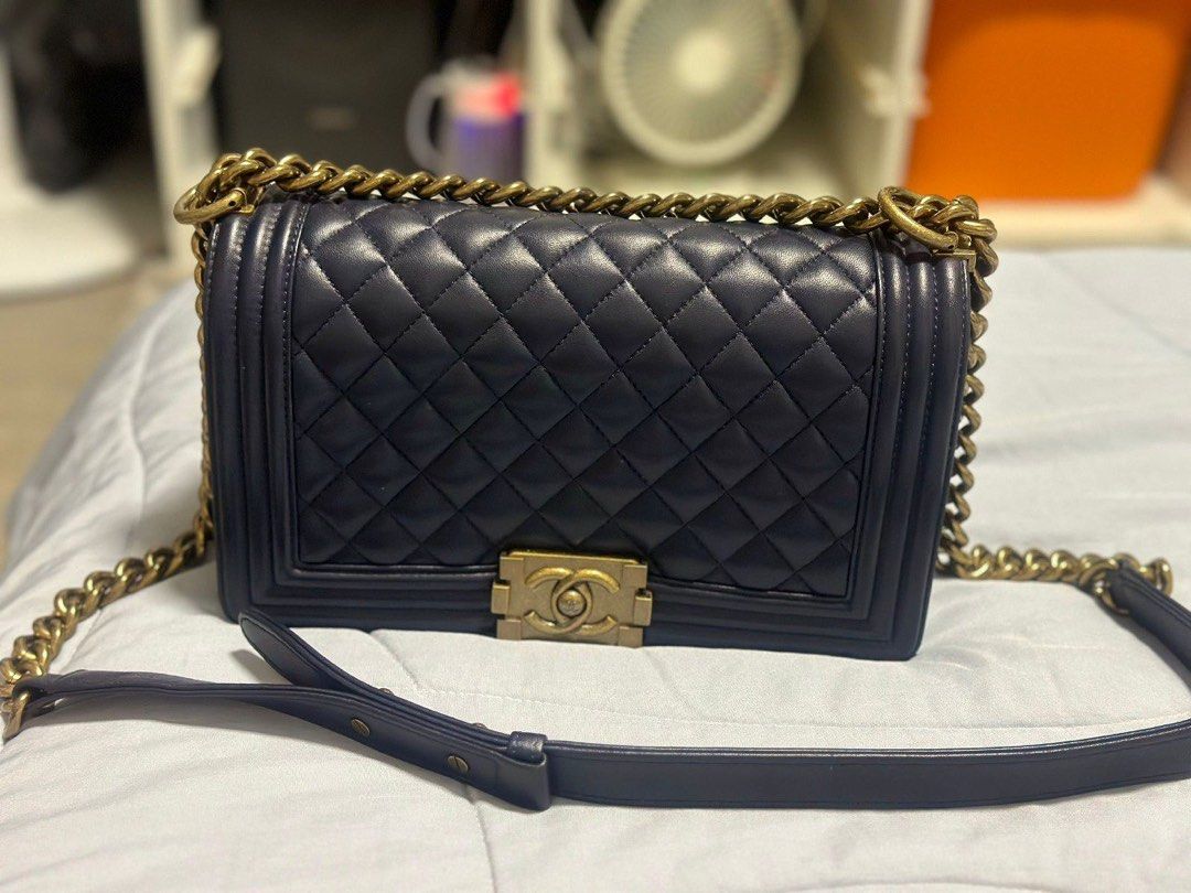 Chanel boy bag serial number online