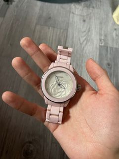 Chanel Flower Ceramic watch with diamonds