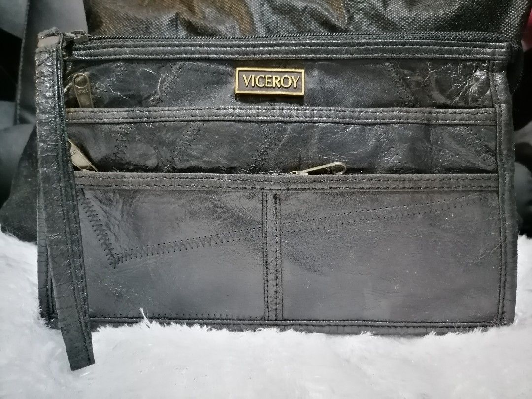 Clutch bag (Category: Belt bags, Clutches and Pouches) located in Manila. Submitted by closetprincess (Listing ID 1285706797, Image 1). Description: Preloved clutch bag for men. Used condition..