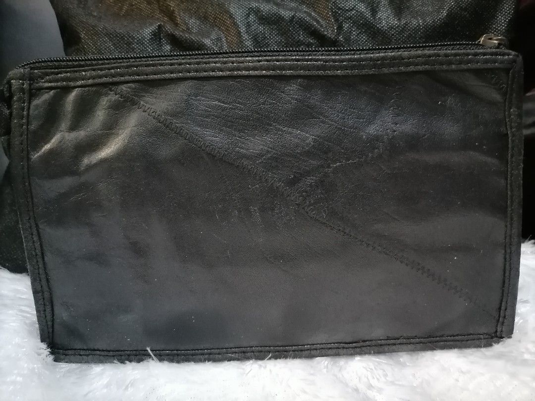 Clutch bag (Category: Belt bags, Clutches and Pouches) located in Manila. Submitted by closetprincess (Listing ID 1285706797, Image 2). Description: Preloved clutch bag for men. Used condition..