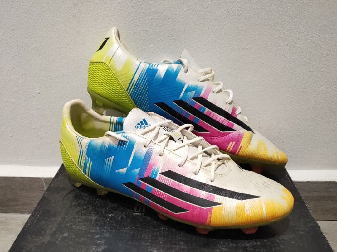 Old football shoes for sale top