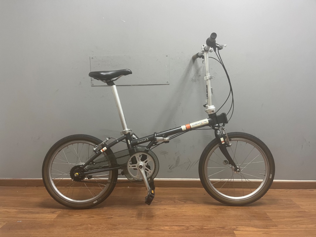 Dahon hotsell boardwalk i5