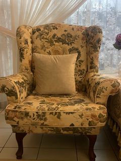 Fella design sales wing chair price