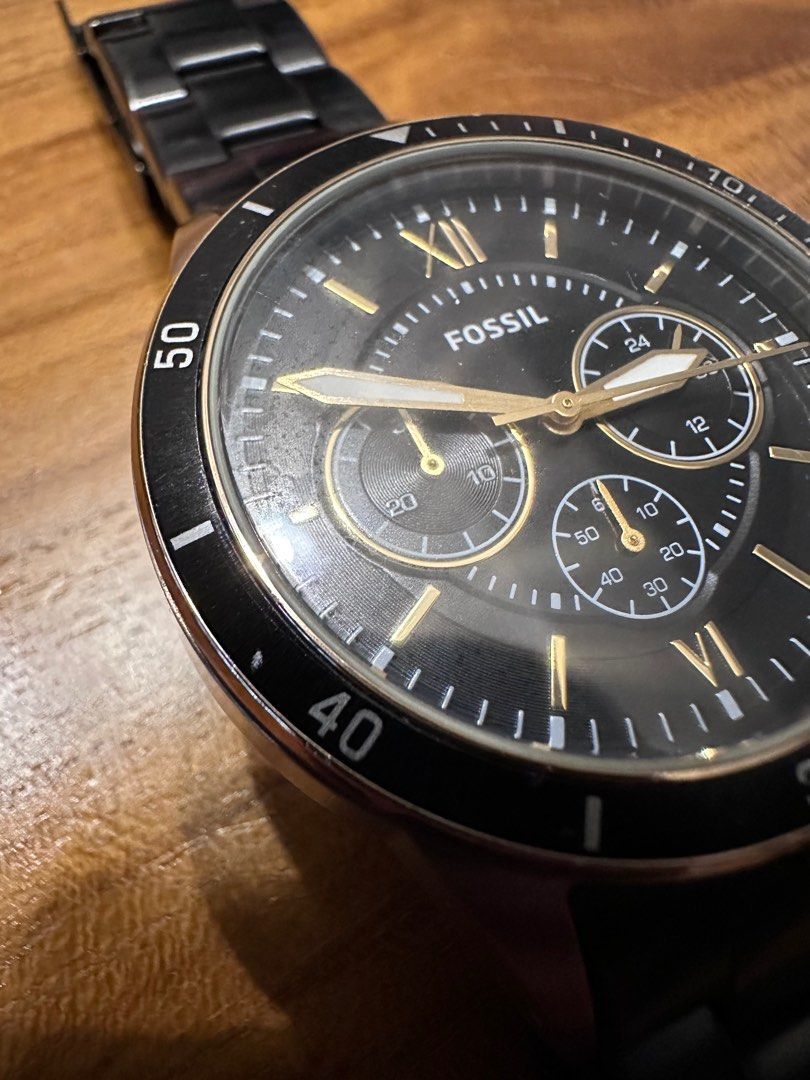 How to change fossil watch battery hotsell with leather strap