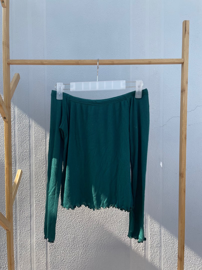 Green Off the Shoulder Top (XS-S) 
