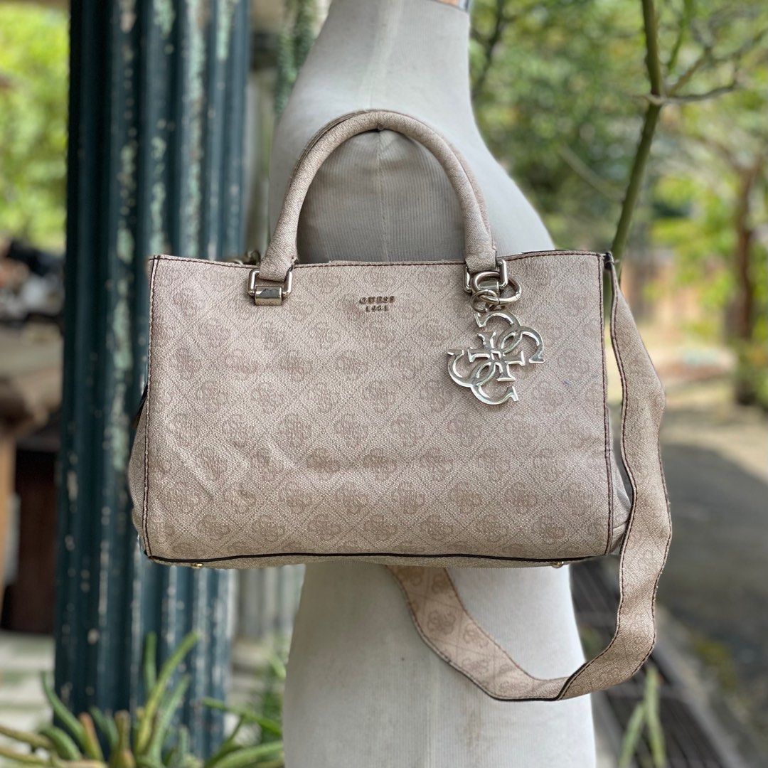 Guess joleen clearance shoulder bag