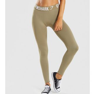Victoria's Secret Knockout By Victoria Sport Cropped Leggings XS, Women's  Fashion, Activewear on Carousell