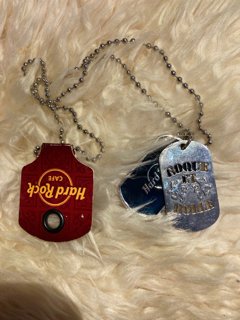 Hard Rock Cafe long Necklace silver rectangular pendant deep blue