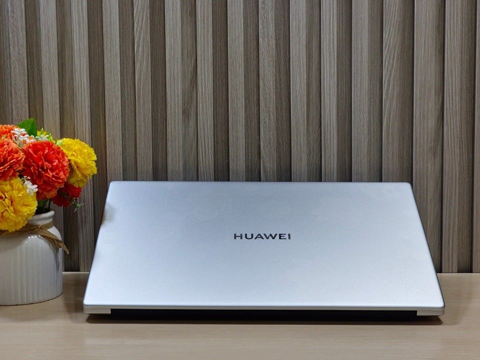 Huawei MateBook D15 BoD-WXX9 i5-11th Gen 8Gb Ram 256Gb SSD FULL HD 1080 ...