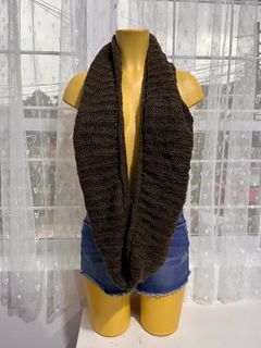 Infinity Cable Knit Scarf