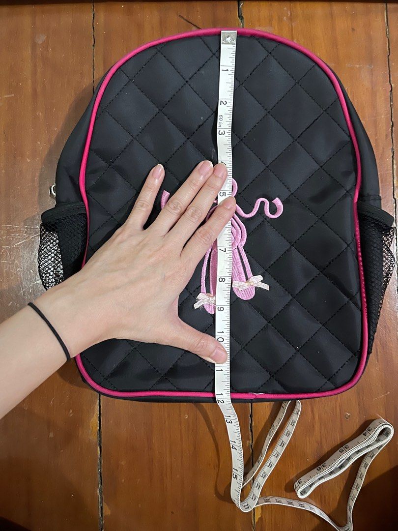 Kids ballet backpack (Category: Other Babies Going Out Needs) located in Quezon City. Submitted by pattycor (Listing ID 1285731239, Image 3). Description: Used sparingly. Adjustable straps. Rfs: decluttering kids bags.