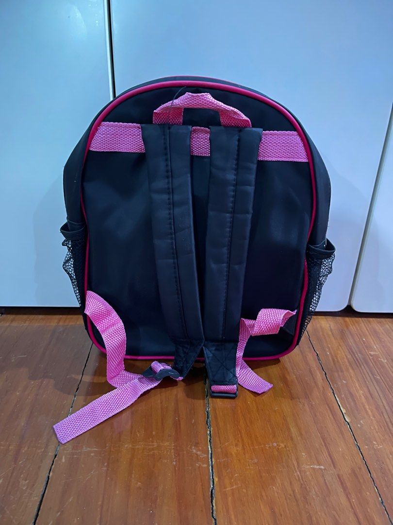 Kids ballet backpack (Category: Other Babies Going Out Needs) located in Quezon City. Submitted by pattycor (Listing ID 1285731239, Image 2). Description: Used sparingly. Adjustable straps. Rfs: decluttering kids bags.