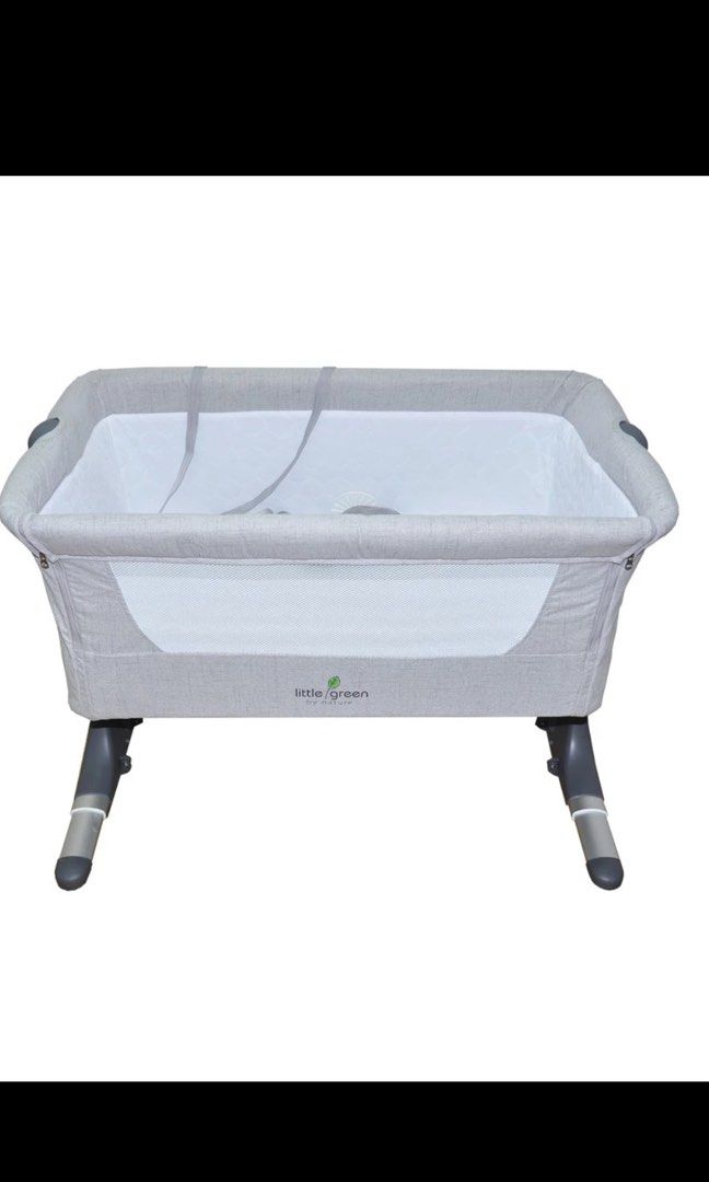 LITTLE GREEN CO SLEEPER CRIB (Category: Cots & Cribs) located in Cabuyao City. Submitted by 11two_one (Listing ID 1285665881, Image 2). Description: Little green co sleeper Good as new.