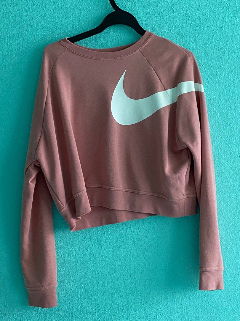 nike versa long sleeve
