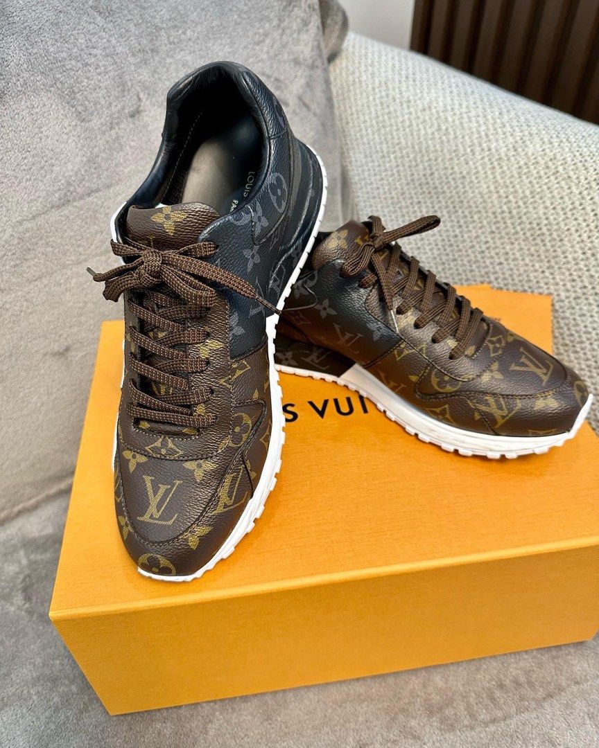 Run away trainer sale