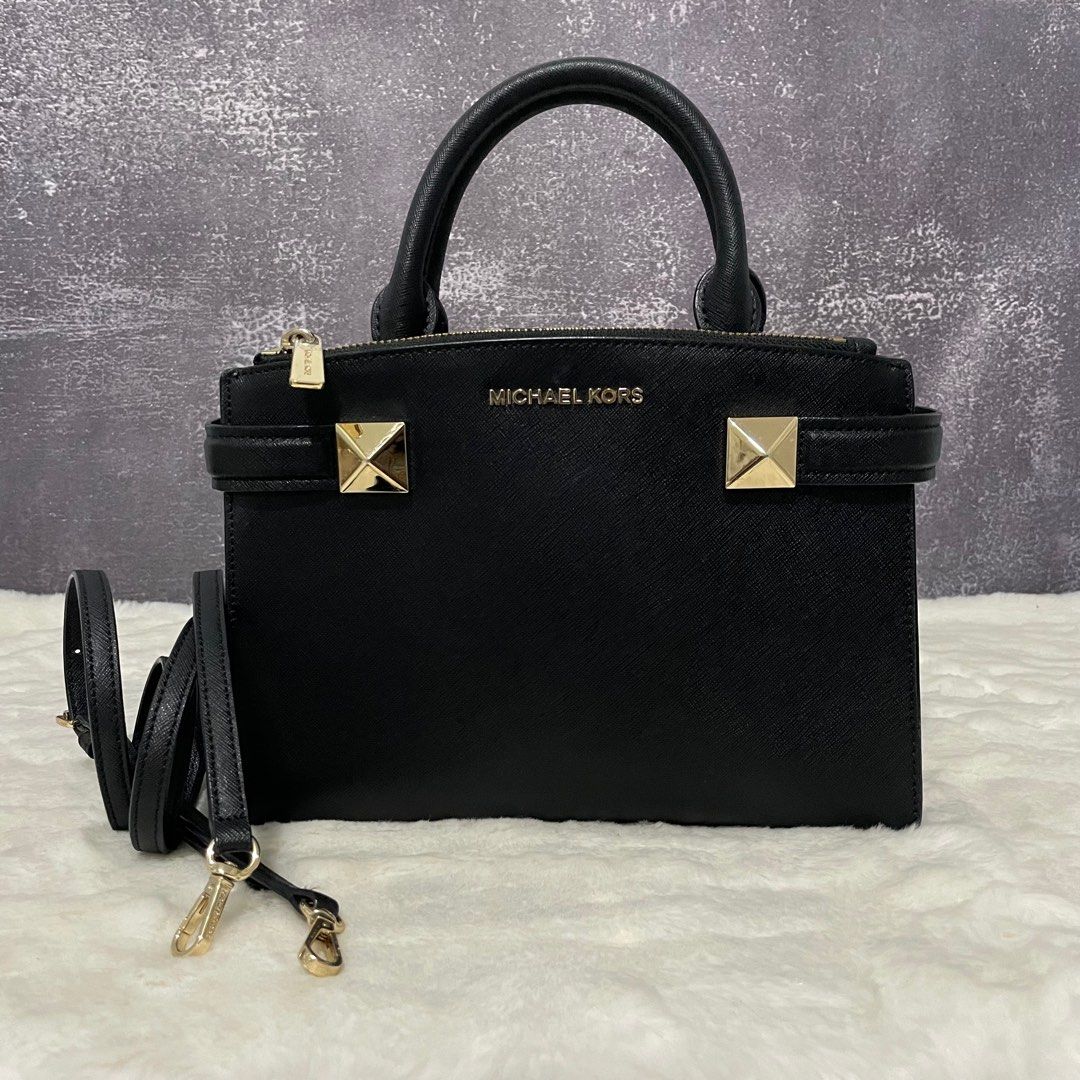 Karla satchel shop michael kors