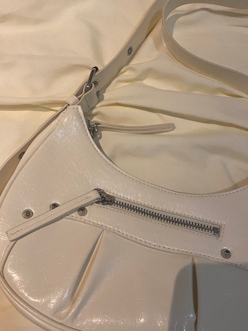 White mini shop shoulder bag