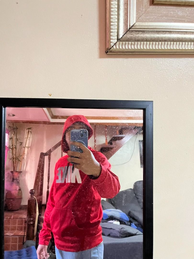 Nike Dri-Fit Jacket Hoodie Red (Medium) (Category: Coats, Jackets and Outerwear) located in General Trias. Submitted by raidensudder (Listing ID 1285593551, Image 3). Description: FOR SALE ONLY Nike Dri-Fit Jacket Hoodie Red Bought from Qatar SIZE: Medium Dimes: 20w x 27L (inches) Twice lang nagamit LOCATION: GENERAL TRIAS CAVITE Ship and meetup. ✔ SHIPPING FEE SHOULDERED BY THE BUYER Slight nego RFS: Nagbabawas ng damit.