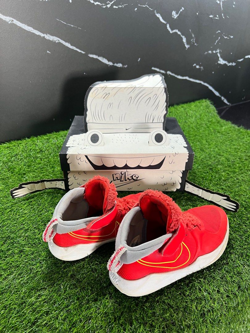 Nike size 3y discount