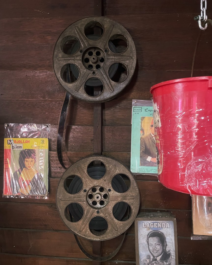 Old Movie Film Reel .., Hobbies & Toys, Collectibles & Memorabilia