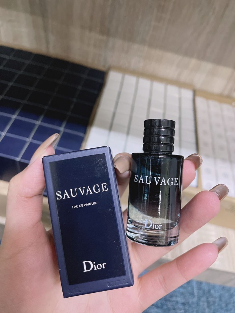 Dior sauvage small sale