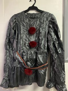 Pennywise Adult Male Halloween Costume - complete set