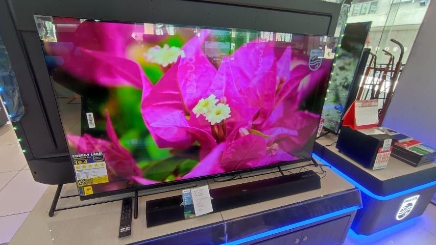 PHILIPS LED ANDROID TV (Category: TV) located in Quezon City. Submitted by maryann.dimalanta (Listing ID 1285688187, Image 3). Description: Philips UHD TV 75PUT7908 SRP 77,995 CASH 65,900 65PUD7428 SRP 48,995 CASH 41,600 55PUD7428 SRP 31,498 CASH 26,800 50PUD7428 SRP 25,995 CASH 21,900 43PUD7428 SRP 18,995 CASH 16,300 55PUD7406 OLD MODEL SRP 29,995 CASH 24,700 43PFD6915 SRP 18,995 CASH 16,300 32PHD5678 SRP 9,995 CASH 8,800 32PHD6918 SRP 14,495 CA