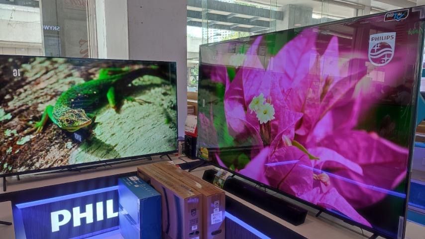 PHILIPS LED ANDROID TV (Category: TV) located in Quezon City. Submitted by maryann.dimalanta (Listing ID 1285688187, Image 1). Description: Philips UHD TV 75PUT7908 SRP 77,995 CASH 65,900 65PUD7428 SRP 48,995 CASH 41,600 55PUD7428 SRP 31,498 CASH 26,800 50PUD7428 SRP 25,995 CASH 21,900 43PUD7428 SRP 18,995 CASH 16,300 55PUD7406 OLD MODEL SRP 29,995 CASH 24,700 43PFD6915 SRP 18,995 CASH 16,300 32PHD5678 SRP 9,995 CASH 8,800 32PHD6918 SRP 14,495 CA