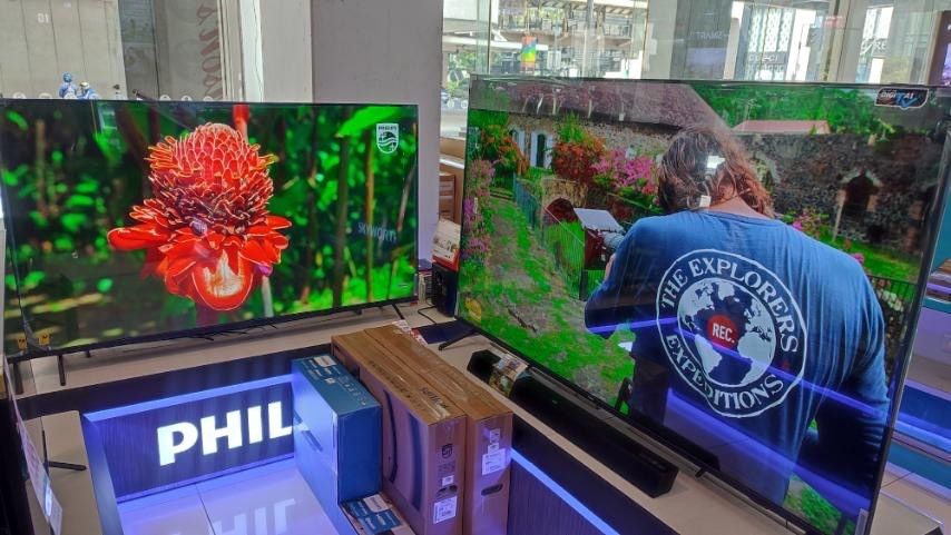 PHILIPS LED ANDROID TV (Category: TV) located in Quezon City. Submitted by maryann.dimalanta (Listing ID 1285688187, Image 2). Description: Philips UHD TV 75PUT7908 SRP 77,995 CASH 65,900 65PUD7428 SRP 48,995 CASH 41,600 55PUD7428 SRP 31,498 CASH 26,800 50PUD7428 SRP 25,995 CASH 21,900 43PUD7428 SRP 18,995 CASH 16,300 55PUD7406 OLD MODEL SRP 29,995 CASH 24,700 43PFD6915 SRP 18,995 CASH 16,300 32PHD5678 SRP 9,995 CASH 8,800 32PHD6918 SRP 14,495 CA