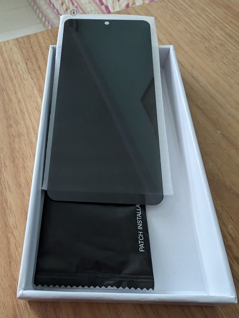 Pixel 8 Pro Privacy Screen Protector (Category: Other Mobile & Gadget Accessories) located in Singapore. Submitted by sean.wzy (Listing ID 1285649130, Image 1). Description: Brand new 360 privacy screen protector for Google Pixel 8 Pro! I bought 2 and am selling the one which wasn't used. Selling because the fingerprint reader doesn't work well when attaching the protector..