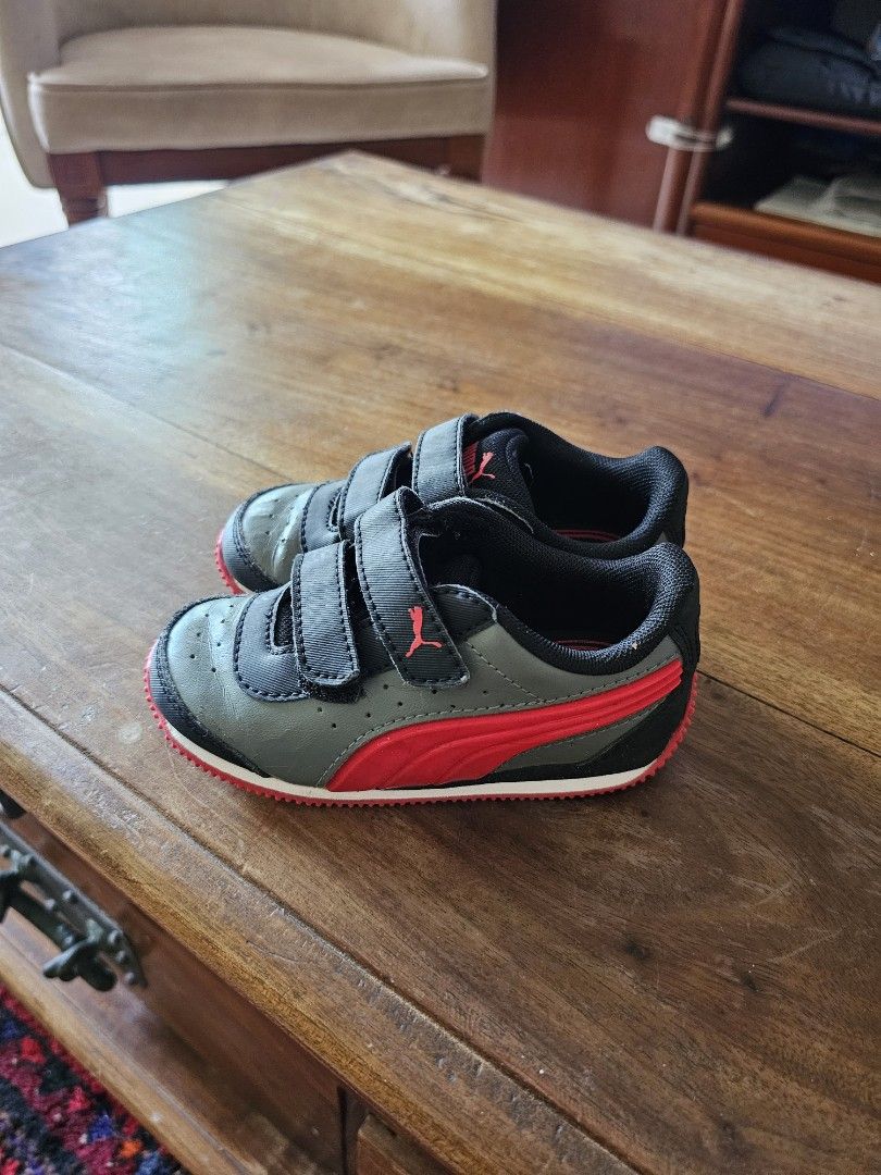 Puma speed hotsell light up shoes