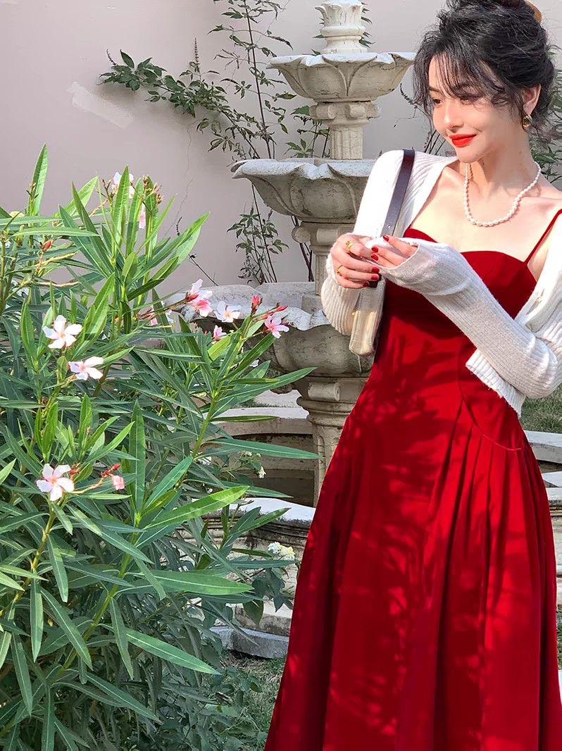 Red dresses with pockets on sale