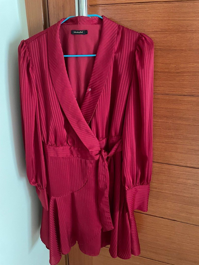 Red wrap dress h&m store