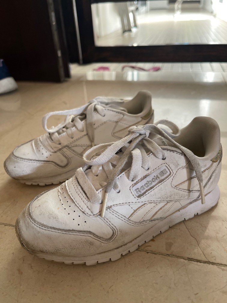 Reebok 593 on sale