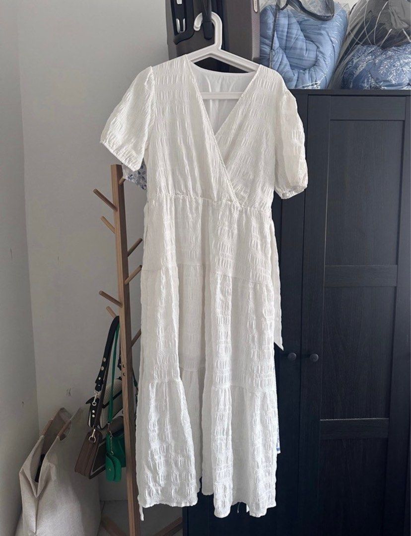 SHEIN White Cotton Dress, Women's Fashion, Dresses & Sets, Dresses on Carousell SHEIN White Cotton Dress, Women's Fashion, Dresses & Sets, Dresses on Carousell