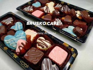 Special Homemade Premium Chocolates - Valentine's Gift