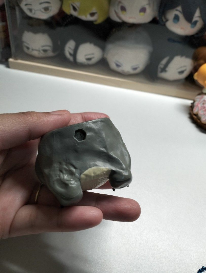 Studio Ghibli Totoro Figure (Category: Figurines & Statues) located in Bulacan. Submitted by nyawnyaww (Listing ID 1285679247, Image 3). Description: as is. wysiwyg medyo mabigat sya.