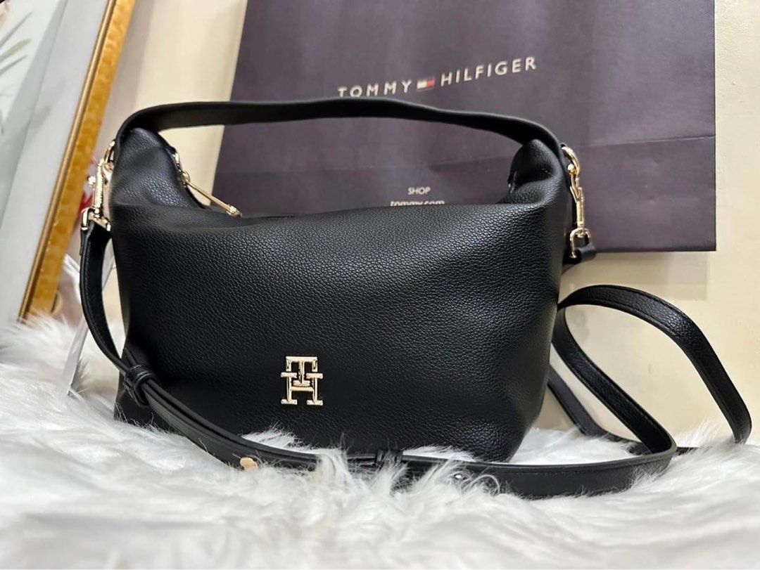 Tommy hilfiger 2 way bag store
