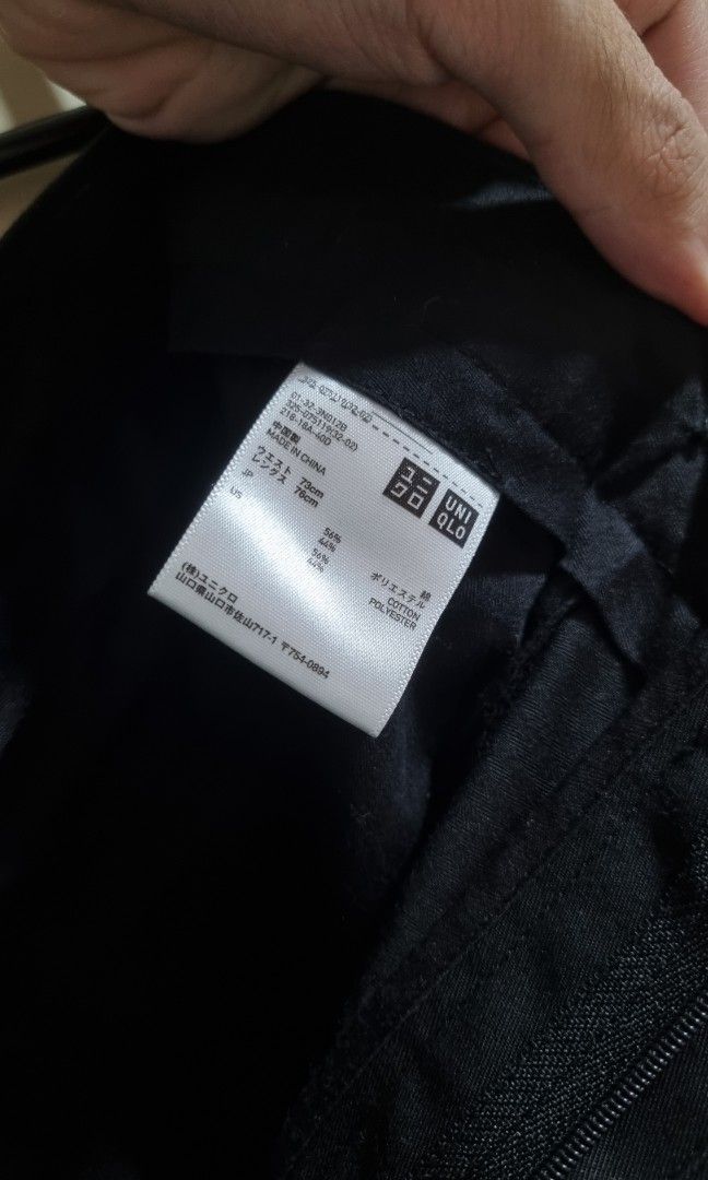 Uniqlo Pleated Pants (Category: Trousers) located in San Fernando. Submitted by hapinuyir (Listing ID 1285676841, Image 3). Description: Uniqlo Pleated Pants Japan Exclusive Like New Condition, 2nd button got removed but can sew back (comes with another extra button also) Measurements - L. 38.5 - W. 15 - L.O. 8 - R. 10.5 Rfs: Got a better fitting trouser since I found this a bit tight.
