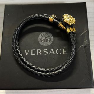 Medusa chain hotsell leather bracelet