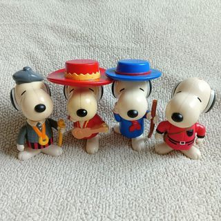 Vintage Snoopy Toys