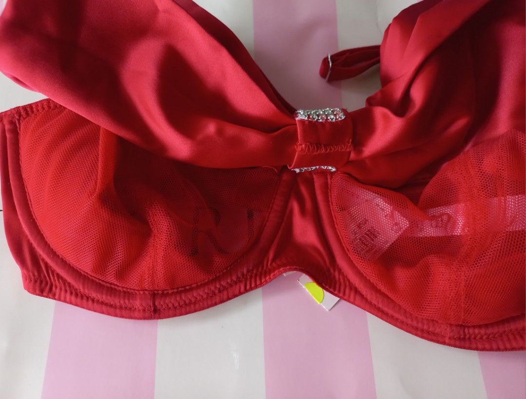 VS Rose Red Bow Bra, Women's Fashion, New Undergarments & Loungewear on  Carousell