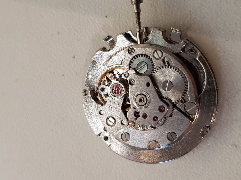 Replica friendly top watch repair