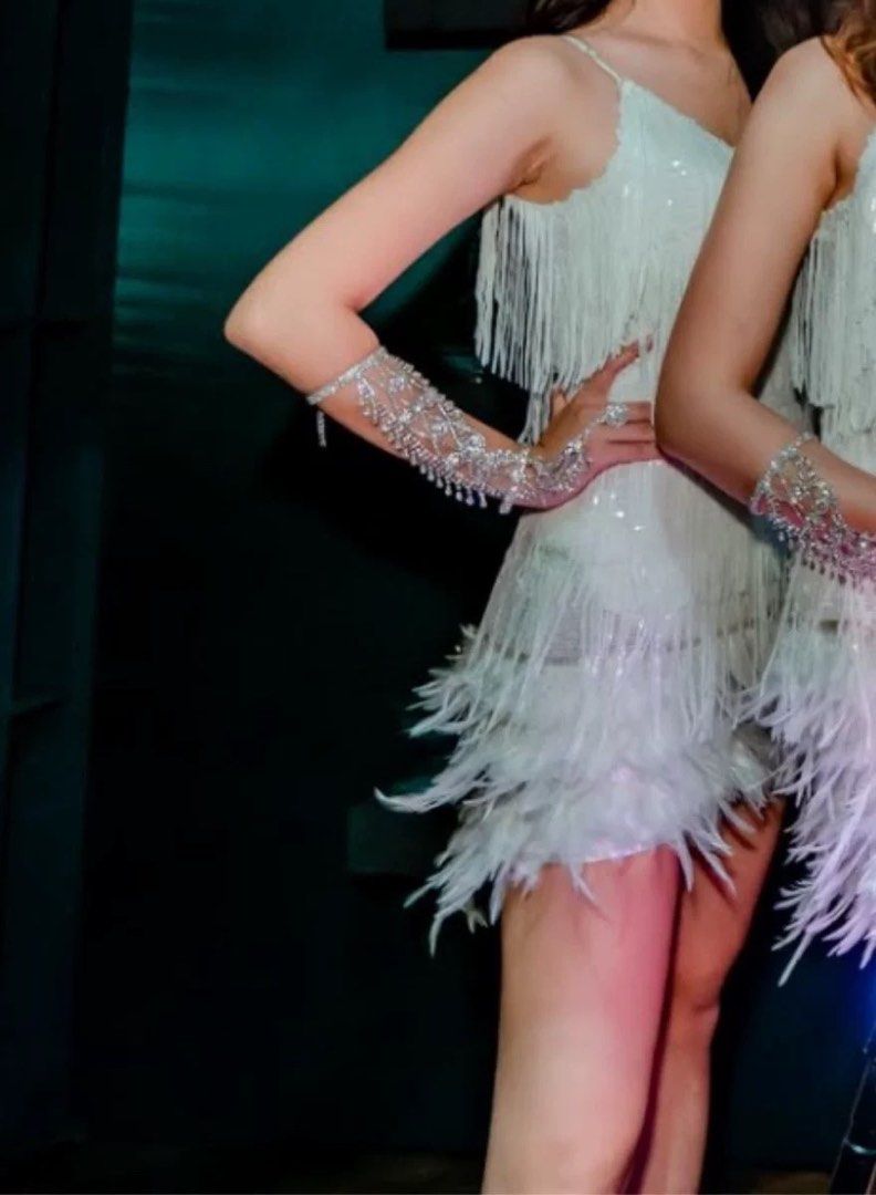 White flapper hotsell style dress