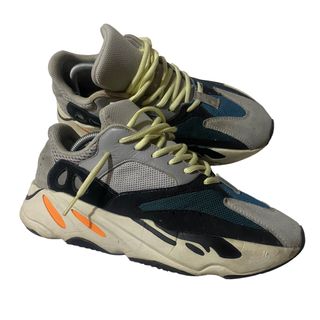 Yeezy 700 wave runner sale top