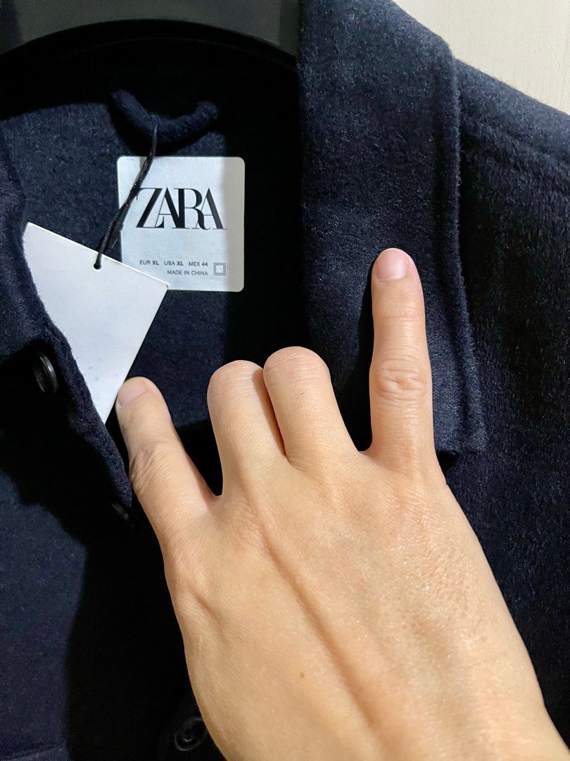 Zara Black Overshirt (Category: Coats, Jackets and Outerwear) located in Makati City. Submitted by mpr3rd (Listing ID 1285658405, Image 3). Description: Bought on a whim but never got to use it. Chest - 23” Shoulder - 22.5” Length - 31”.