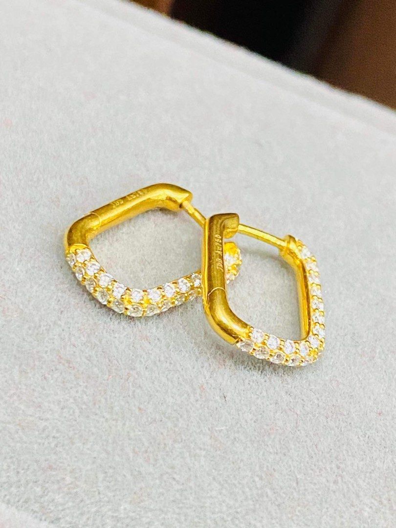 18k saudi gold moissanite diamond (Category: Jewelry) located in Makati City. Submitted by davedavid03 (Listing ID 1290502996, Image 2). Description: G cash payment method .