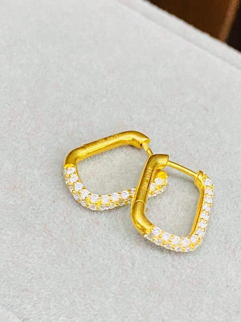 18k saudi gold moissanite diamond (Category: Jewelry) located in Makati City. Submitted by davedavid03 (Listing ID 1290502996, Image 3). Description: G cash payment method .