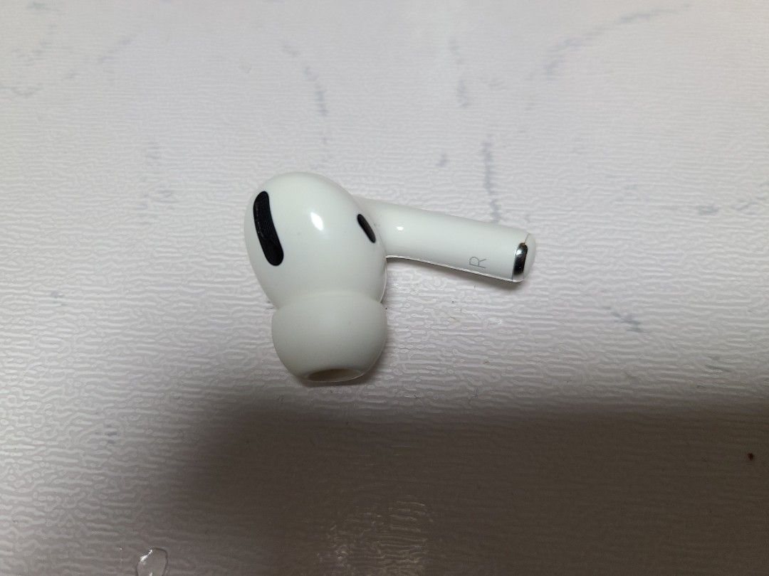 Apple AirPods Pro 第一代 - イヤフォン