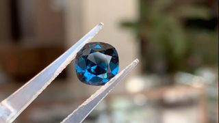 🌹極稀少鈷尖晶  尖晶中珍貴品種   💎2.04卡 天然 藍 鈷尖晶 石 方枕形 裸石    
🌠配CGL國際證書    
💎2.04ct Natural Blue Cobalt Spinel Cushion Gemstone   
🌠With CGL International certificate AAA64224000683905110